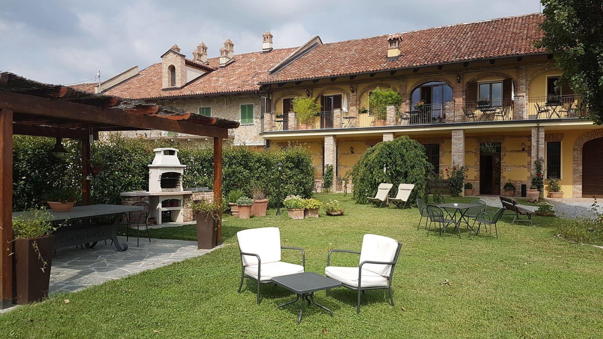 Cascina Rocca - Guest House Castiglione Falletto Kültér fotó